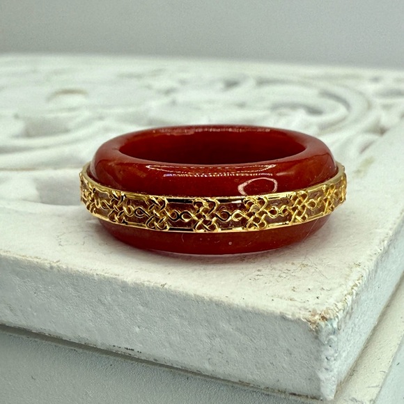 Red Jade Ruyi Knot Band Ring 18K Vermeil Over Sterling Silver Size 8 NWT - Picture 11 of 17